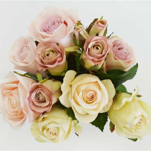 Deluxe Rose Bouquet Pink Cream