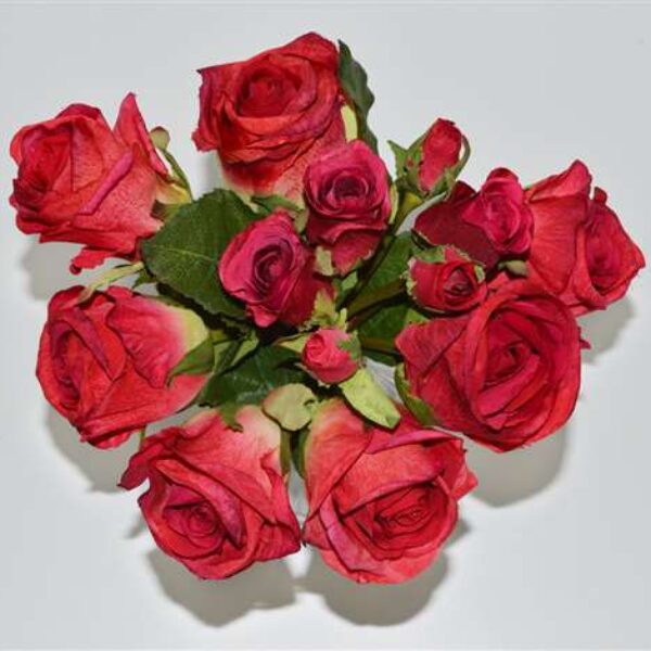 Deluxe Rose Bouquet Red