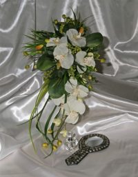 Organic Ivory, Phalaenopsis, Teardrop Brides Bouquet